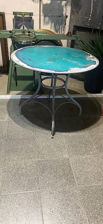 Tables: Gartentisch rund – D'occasion à Gunzwil par vintage-bazaar