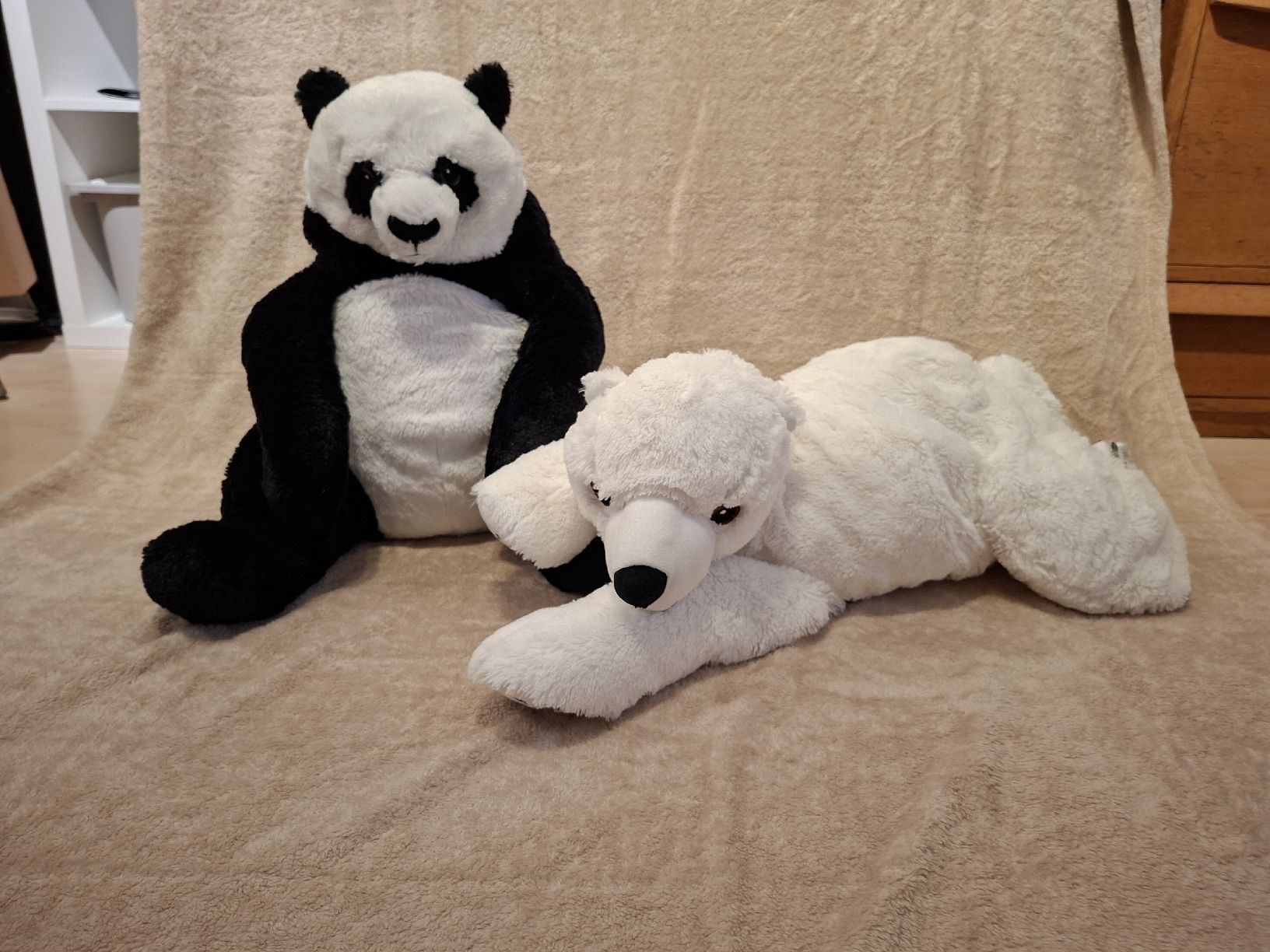 Ikea Jouets: Ikea Plüschtiere; Eisbär & Pandabär – D'occasion à Thörigen par leo_55vw