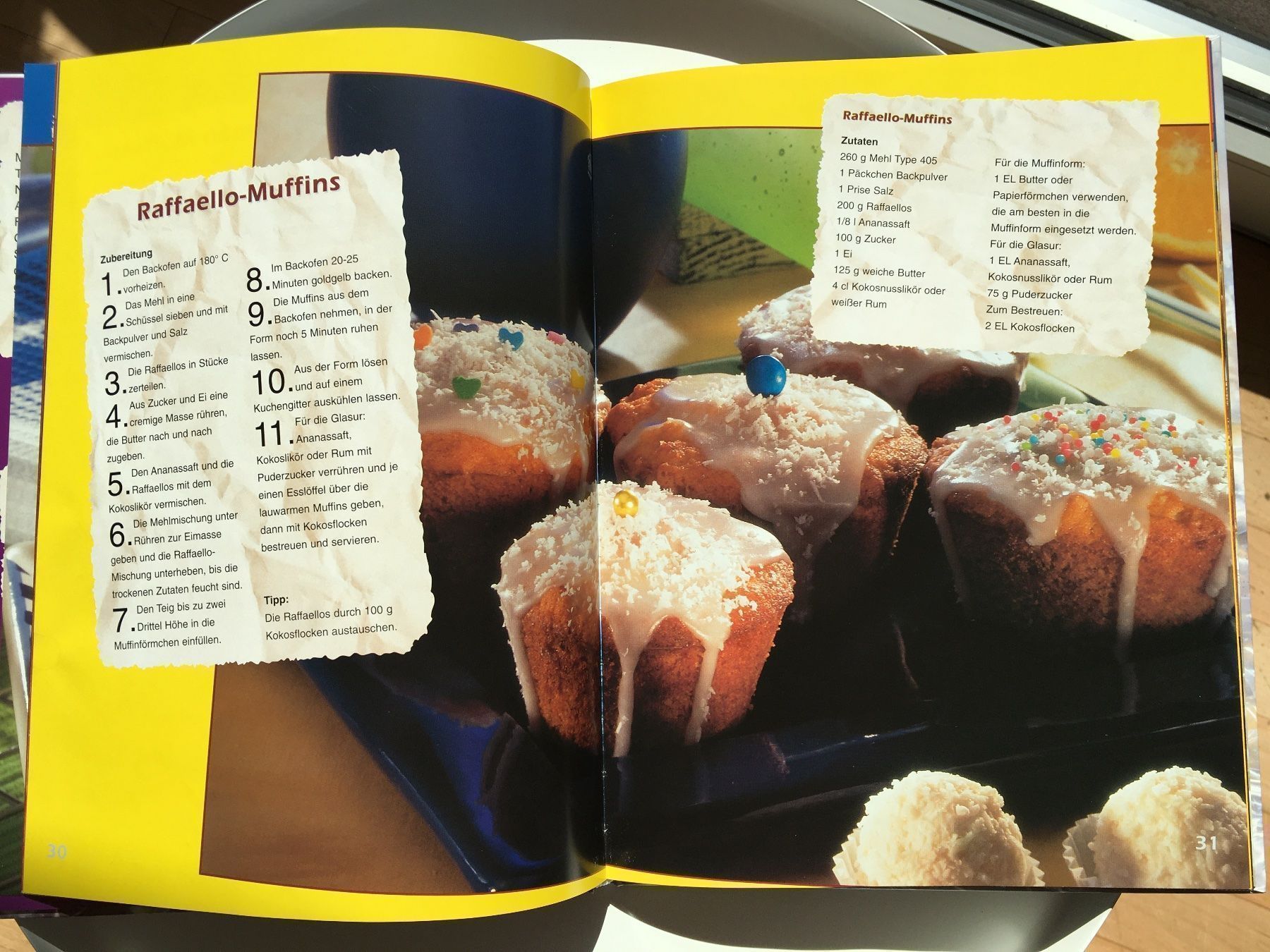 Libri: Backbuch Muffins süss und deftig – Nuovo (secondo la descrizione) da St. Urban venduto da uschi73 1