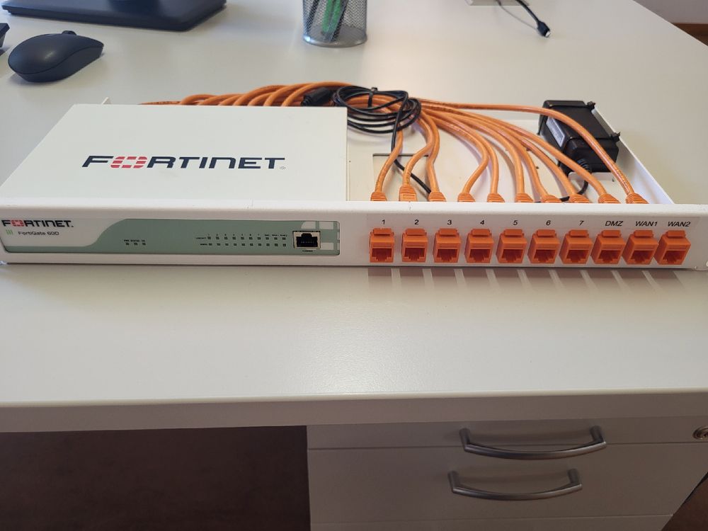 Rackmount Kit Fortigate (Gebraucht) in Reitnau für CHF 25 – mit ...