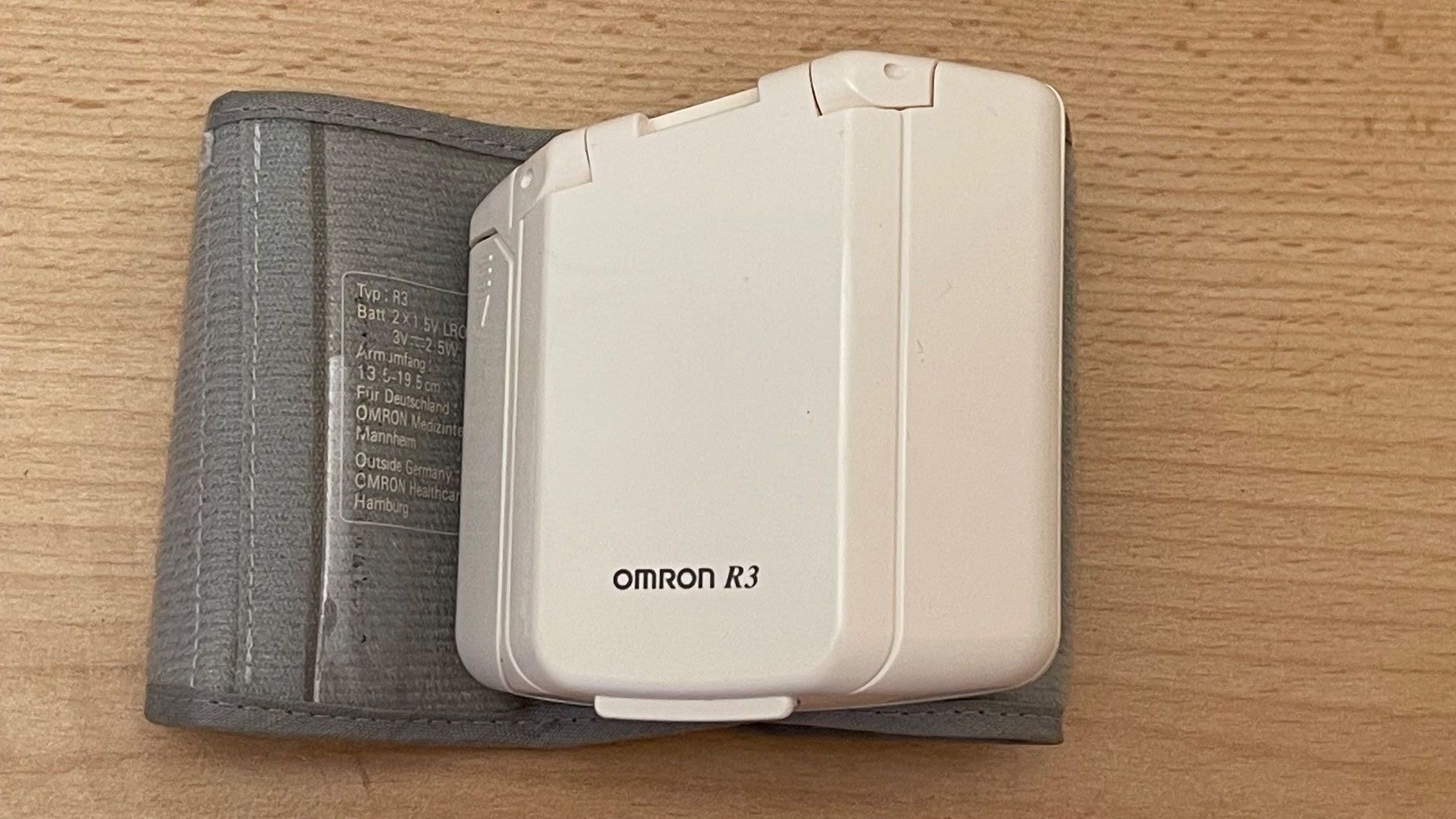 Omron Messen: Tonometer OMRON R3 /NP120CHF wie neu – Neu (gemäss Beschreibung) aus Kölliken von Hap-7 4