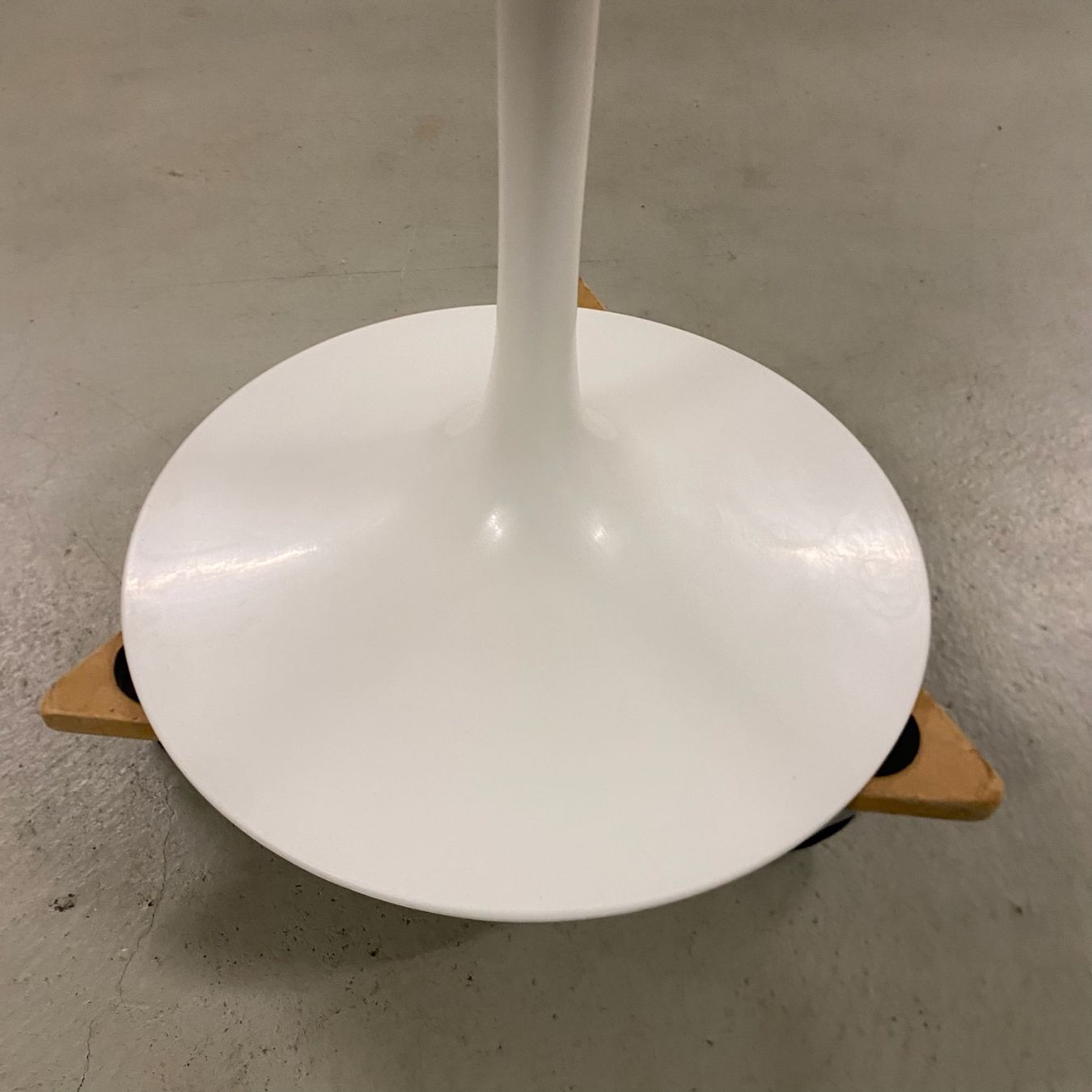 Knoll Tavoli: Original Saarinen Tulip Table Esstisch Marmor Knoll Int. – Usato da Basel venduto da MidMod20C 8