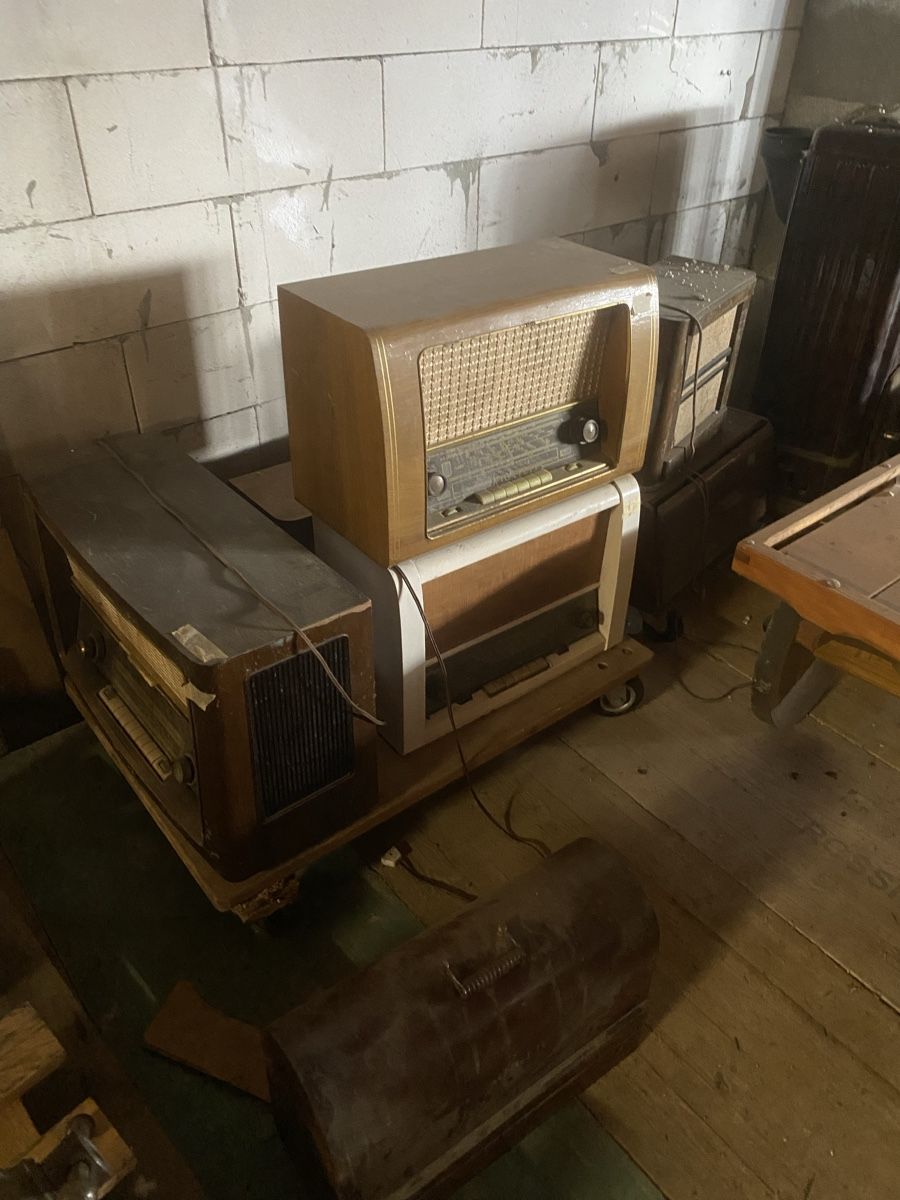 Radios: Antike Radios – Gebraucht aus Menzingen von Edelmuni7 1