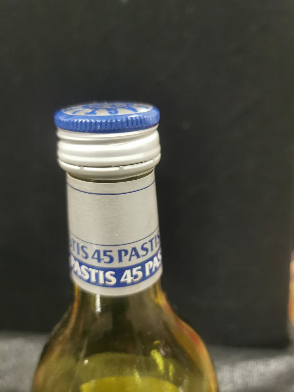 Bevande alcoliche: TRÈS ANCIENNE BOUTEILLE DE PASTIS ENTAMÉE – Usato da Genève venduto da Leboucheoreilles 2