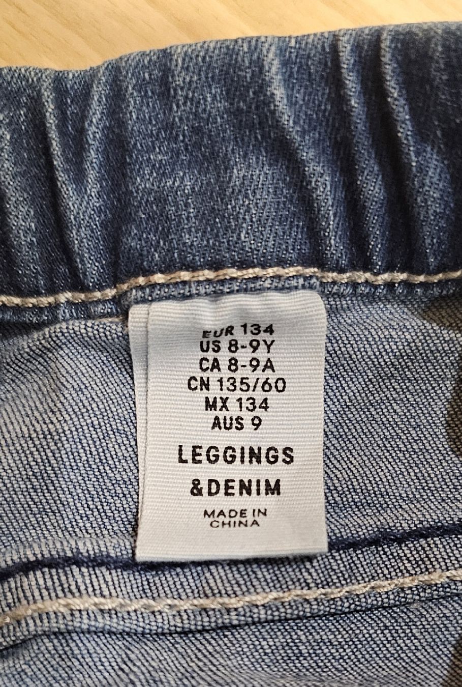 H&M Pantaloni: Kinder- Jeggins – Usato da Fehraltorf venduto da Sumin 2