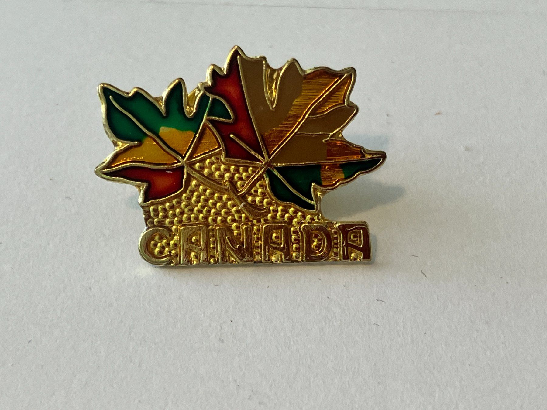 Placchette & Badge: 1 Pin Canada – Usato da Basel venduto da djwwpp