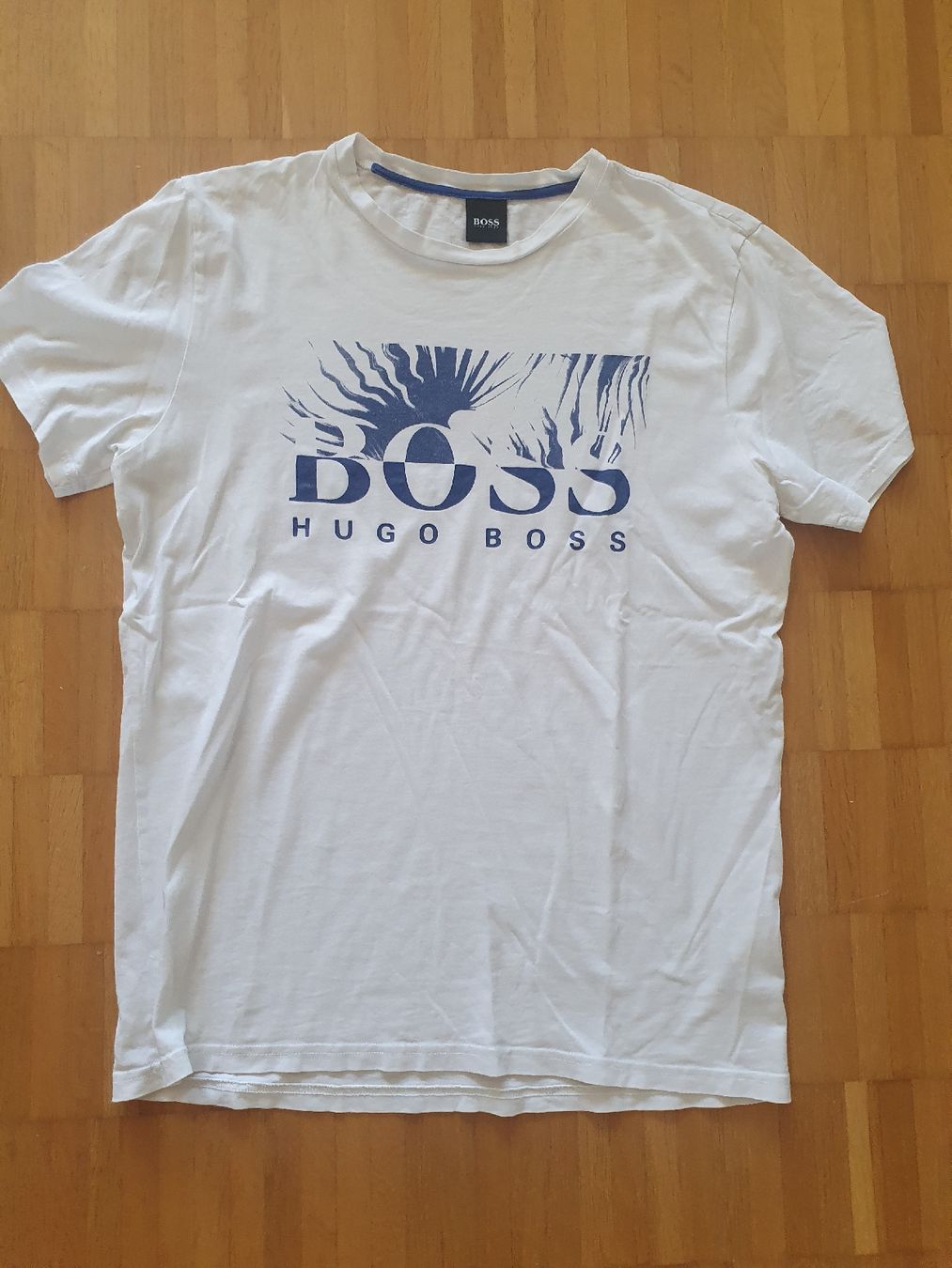 Hugo Boss T-shirt: Hugo Boss Tshirt M Regular Fit – Usato da Rothenburg venduto da phi_t656