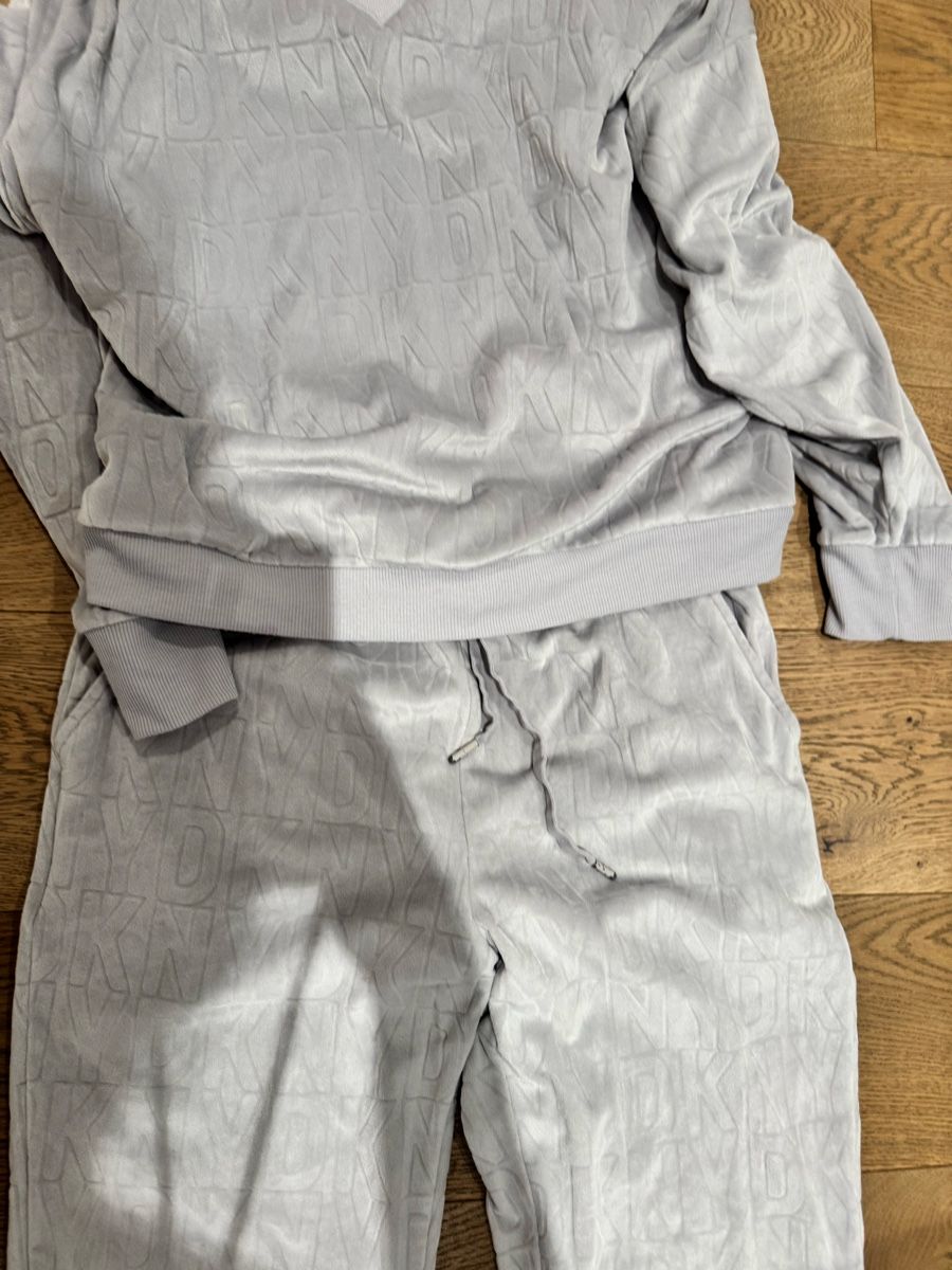 DKNY Negligees & Pyjamas: DKNY Loungewear Set - Size M - Excellent Condition! Soft! – Gebraucht aus Bülach von Hrica21 1