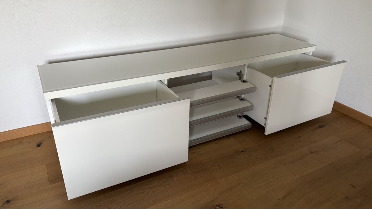 Ikea TV Möbel: Ikea Besta Burs - TV Möbel – Gebraucht aus Pfäffikon ZH von narteq 1