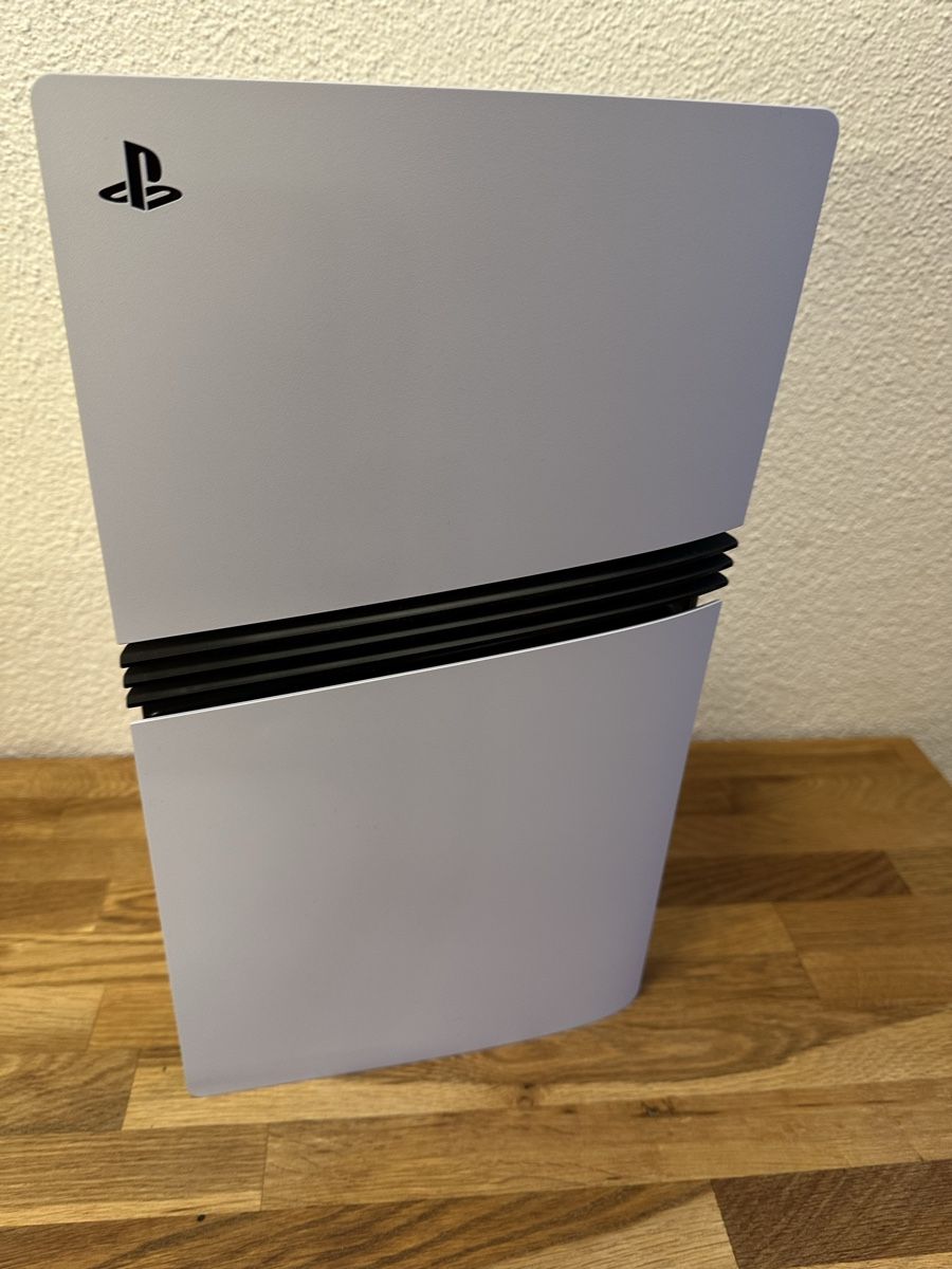 Sony Consoles: PS5 PRO 2TB – D'occasion à Oberglatt ZH par Jahudka 4