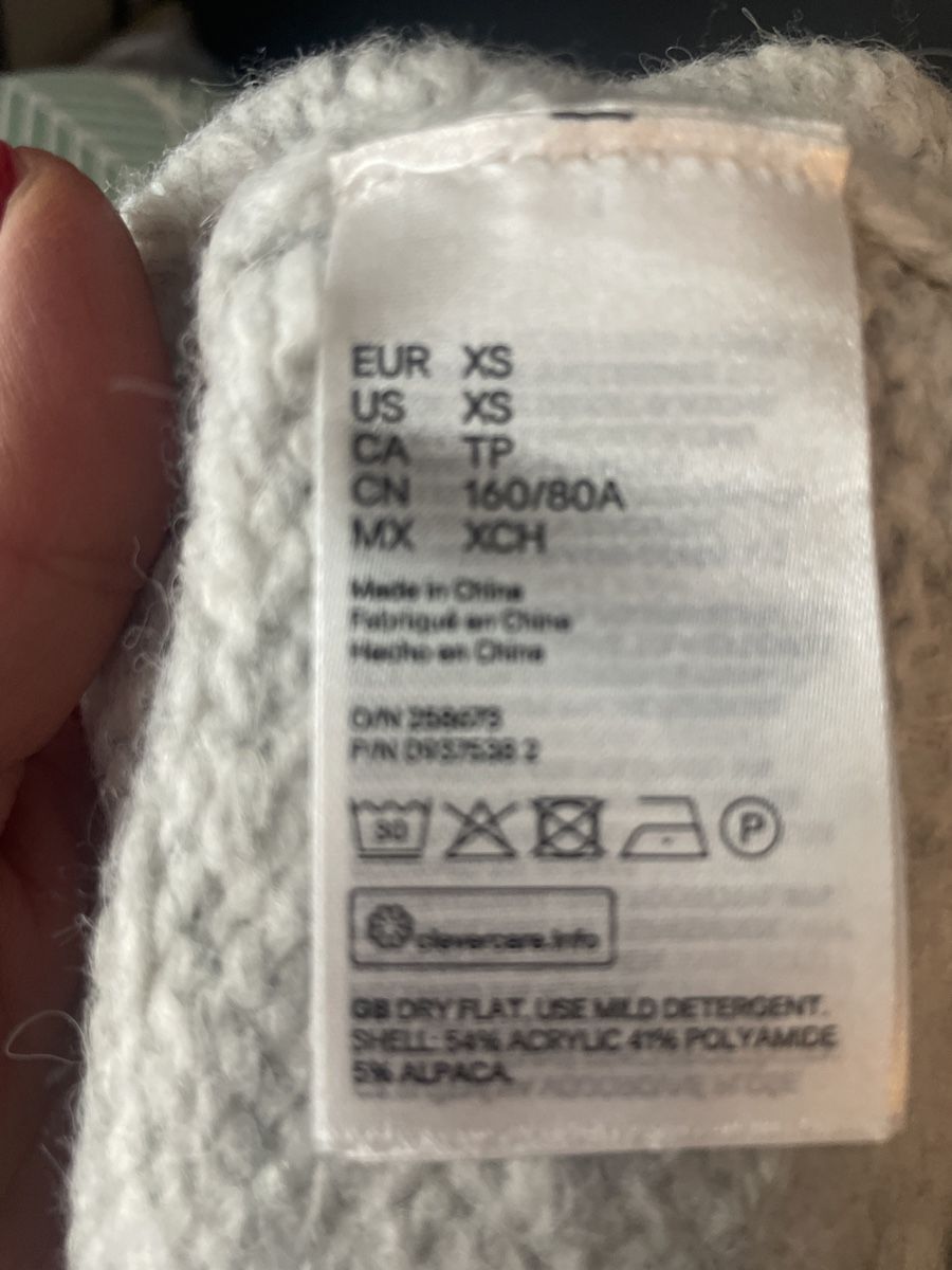 H&M Pullover & Sweatshirts: H&M PULLOVER – Neu (gemäss Beschreibung) aus Losone von Chanty1970 2