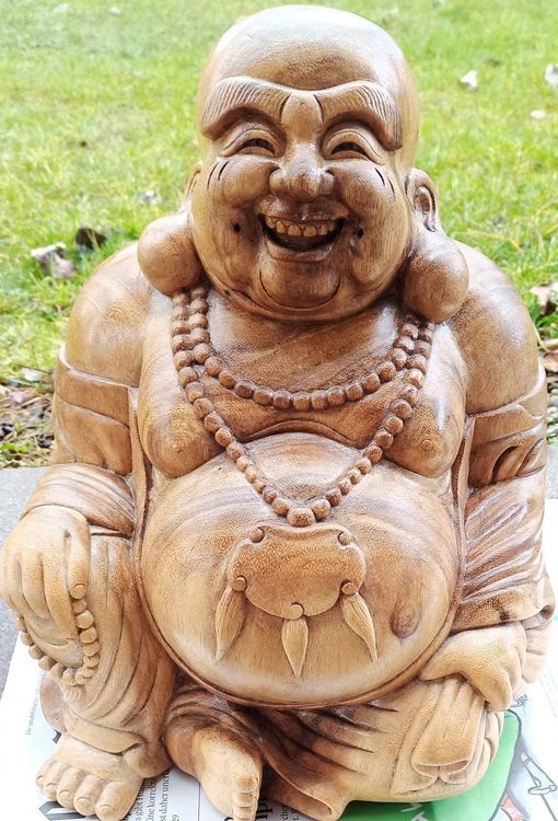 Lachender Buddha Holz