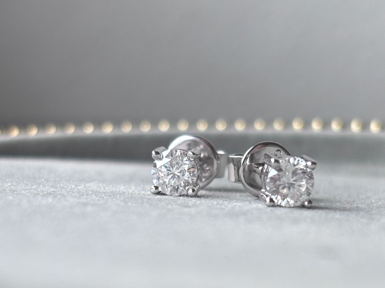 Orecchini pendenti & Orecchini a lobo: Moissanite Studs. 925 Silver, D color . 3 mm stone size. – Nuovo (secondo la descrizione) da Dübendorf venduto da S1973E 8