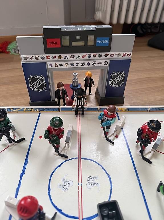 Spielzeuge: Playmobil Eishockey – Gebraucht aus Bonaduz von aye_qh6g 1