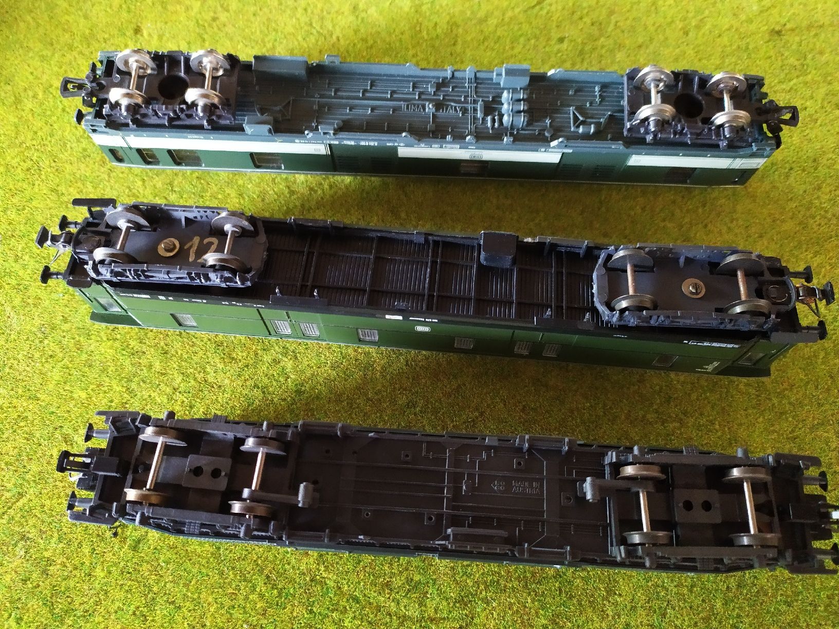 Lima Modelleisenbahnen: Vintage Model Train Wagons. – Gebraucht aus Hinwil von Ehretstock8 1