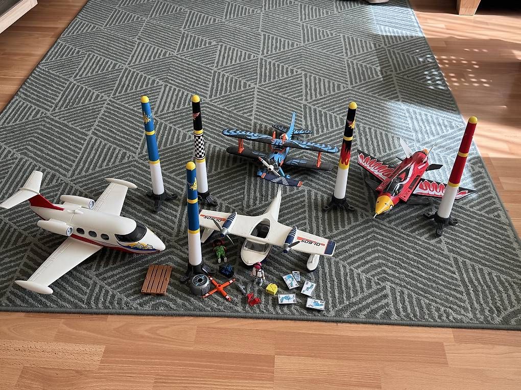 Giocattoli: Playmobil div.Flugzeuge – Usato da Niederhasli venduto da ayh_6pqp 3