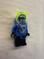 1 LEGO Figur mit Helm Taucher