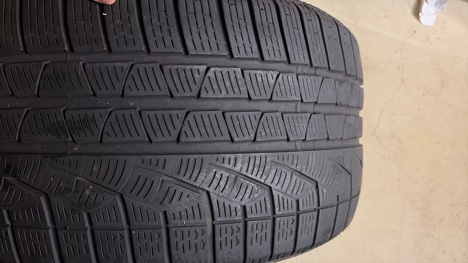 Pirelli Pneus & Kompletträder: Verkaufe 2 Winterreifen 285/30/19 – Gebraucht aus Lausen von Beenii_1990 6