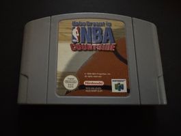 KOBE BRYANT IN NBA COURTSIDE SPIEL FÜR NINTENDO 64