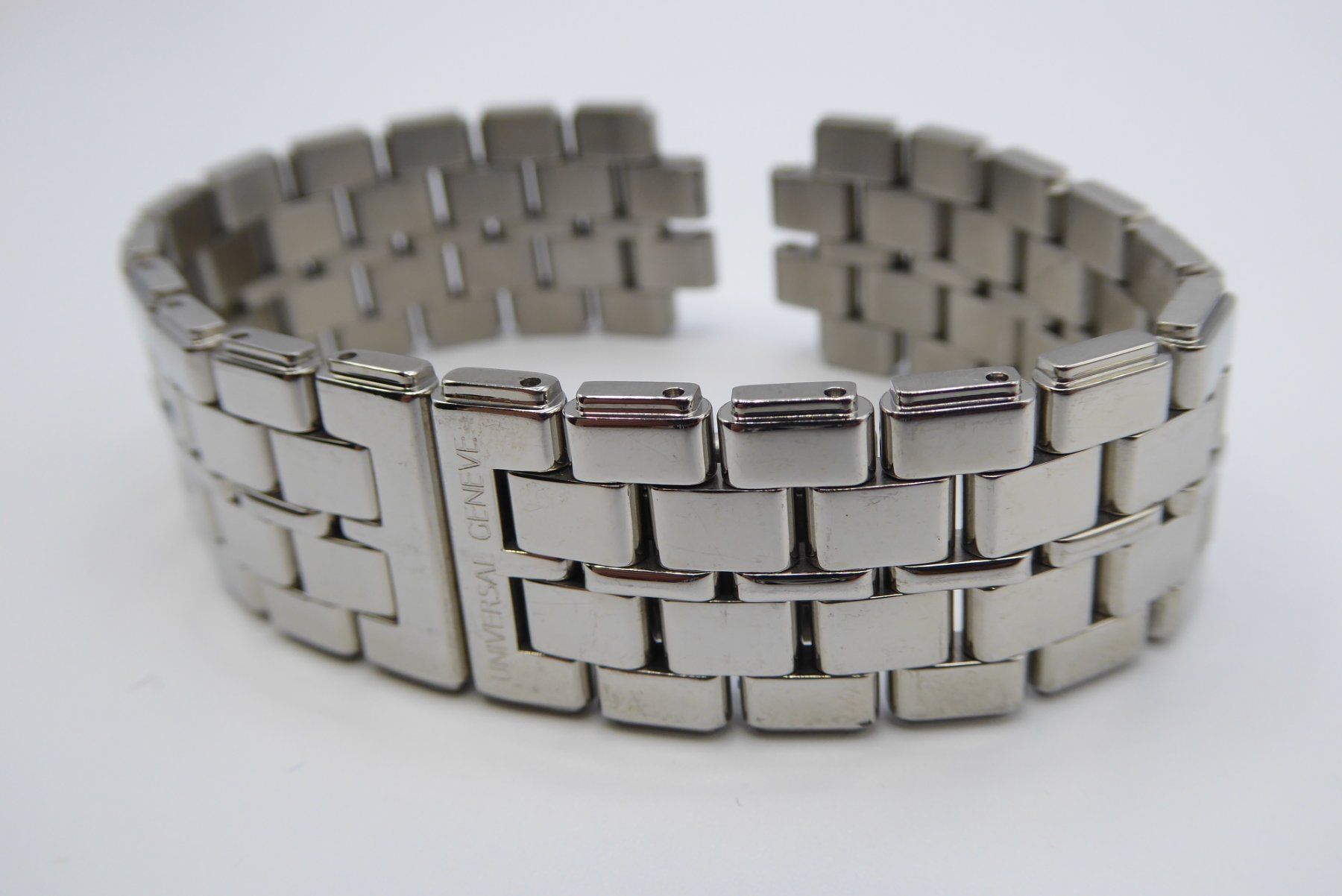 Armbänder & -reifen: Universal Geneve La Classique 862.160/113T – Gebraucht aus Geneve von adr_xk6n 2