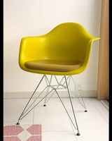 Chaise / Stuhl Vitra Eames Plastic Armchair DAR