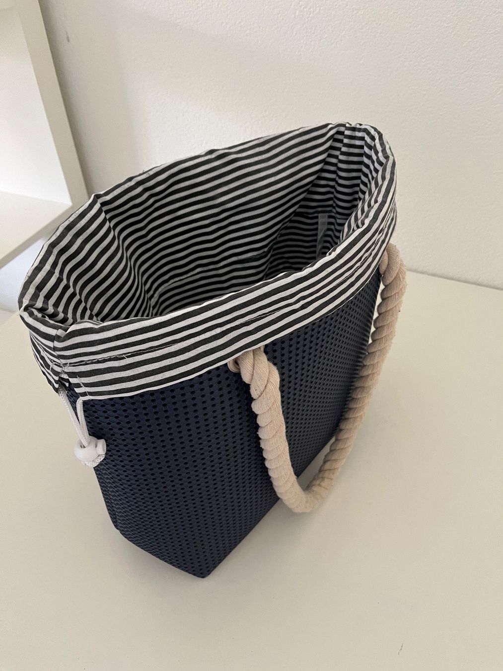 Borse da donna: Handtasche – Usato da Pfungen venduto da Konstanze 2