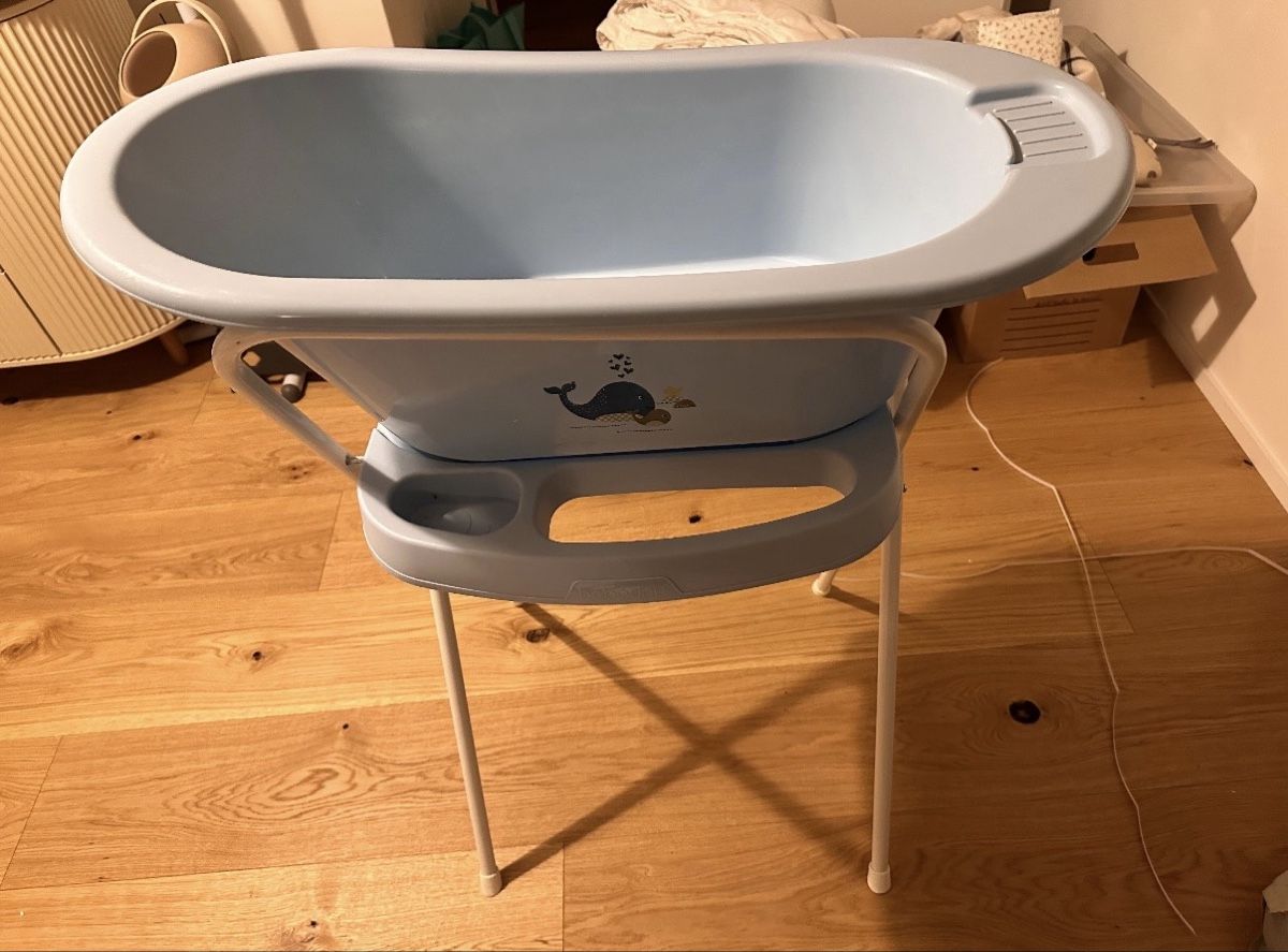 Vasche da bagno: Babybadewanne von bébéjou hellblau – Usato da Fislisbach venduto da AuroraByte 1