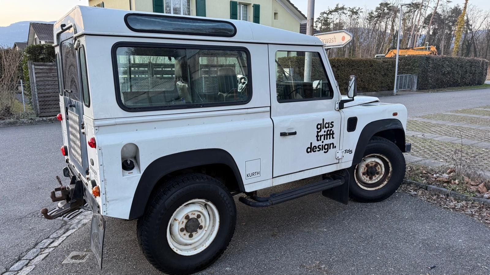 Land Rover Defender 90 TD5 – Ab Platz, ohne Garantie und MFK | Kaufen ...