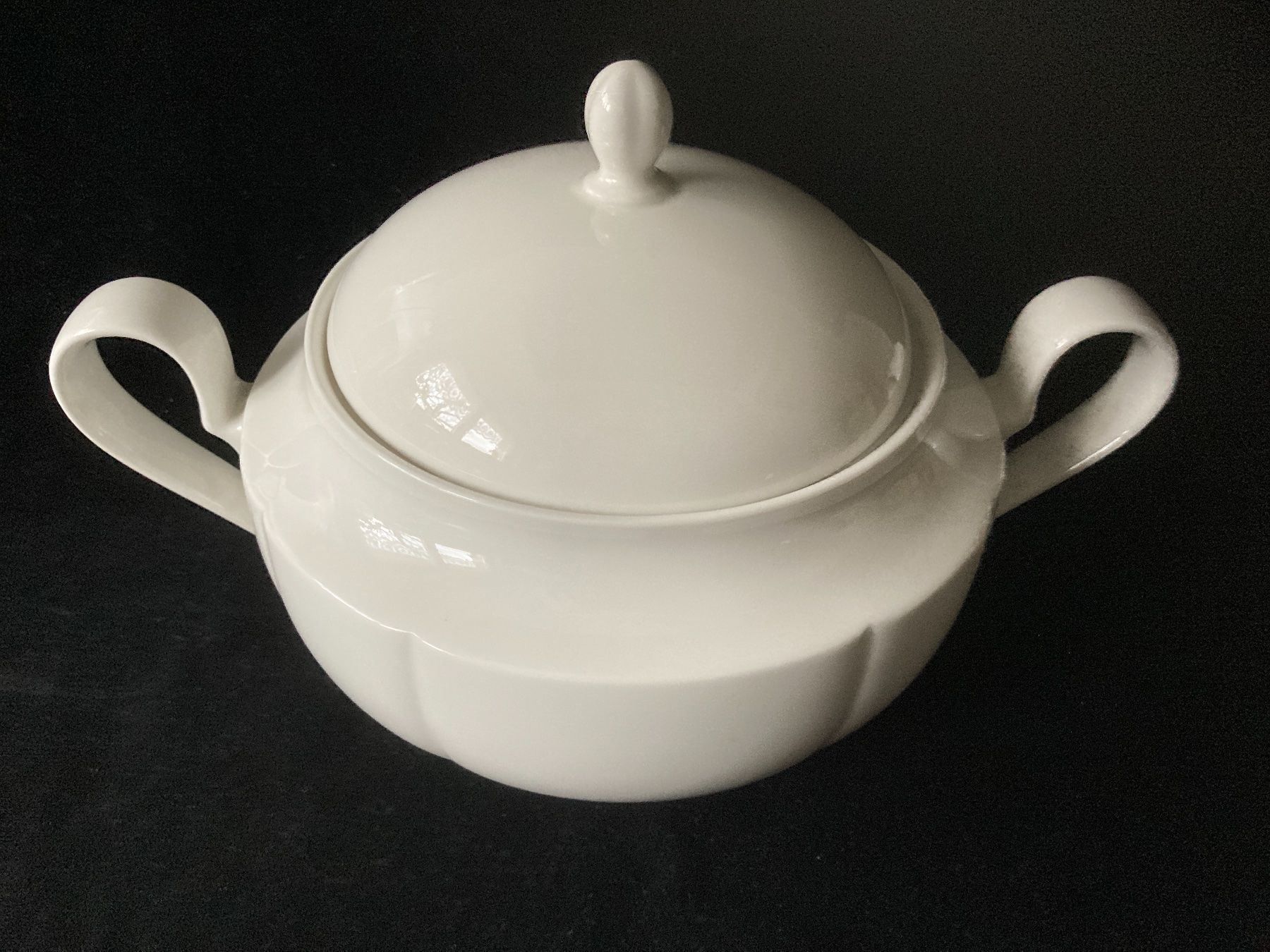Rosenthal Schalen: Suppen-Schüssel Rosenthal Classic – Gebraucht aus Zürich von Chaeffeler