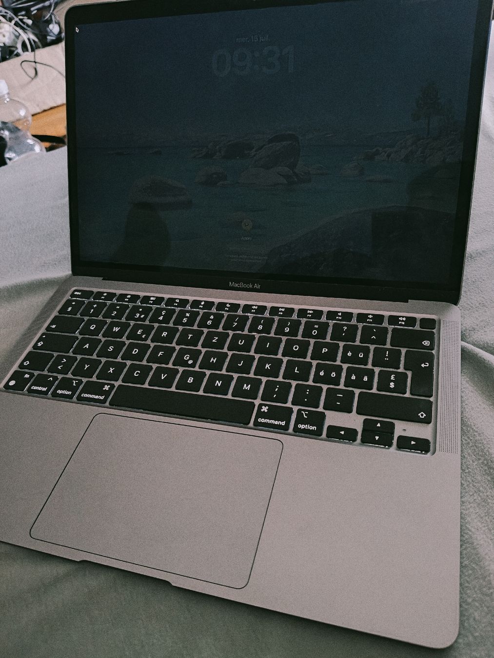 Apple Notebook: Macbook air m1 256Go 8Go batterie 99% – Usato da La Chaux-de-Fonds venduto da Honit.ch 2