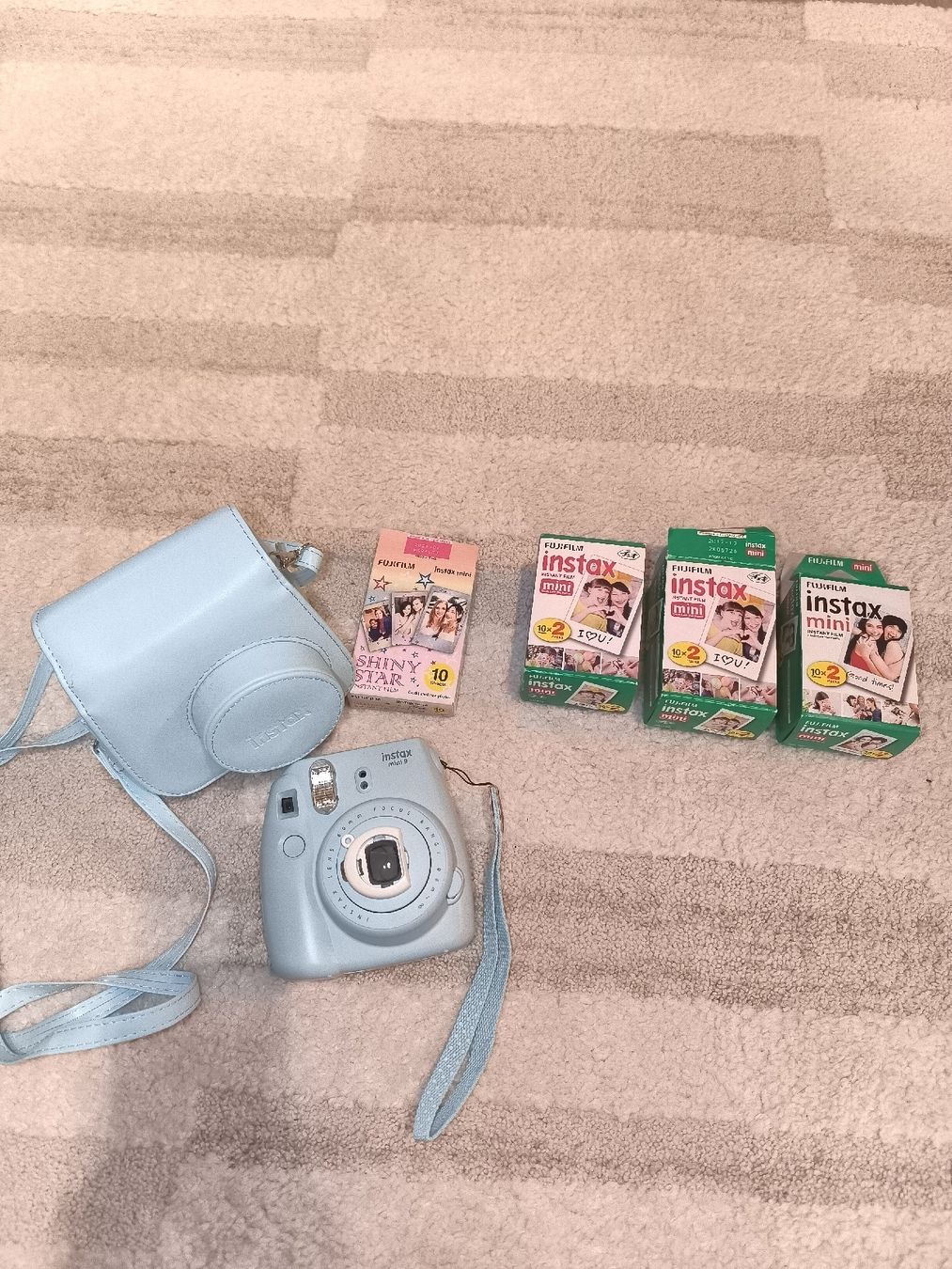 Fujifilm Appareil photo: Instax Mini 9 – D'occasion à Bronschhofen par Indirarutz