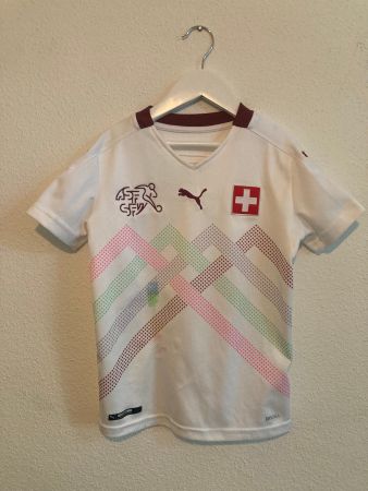 Schweizer Nati Trikot EM 2024 auswärts, Grösse 128