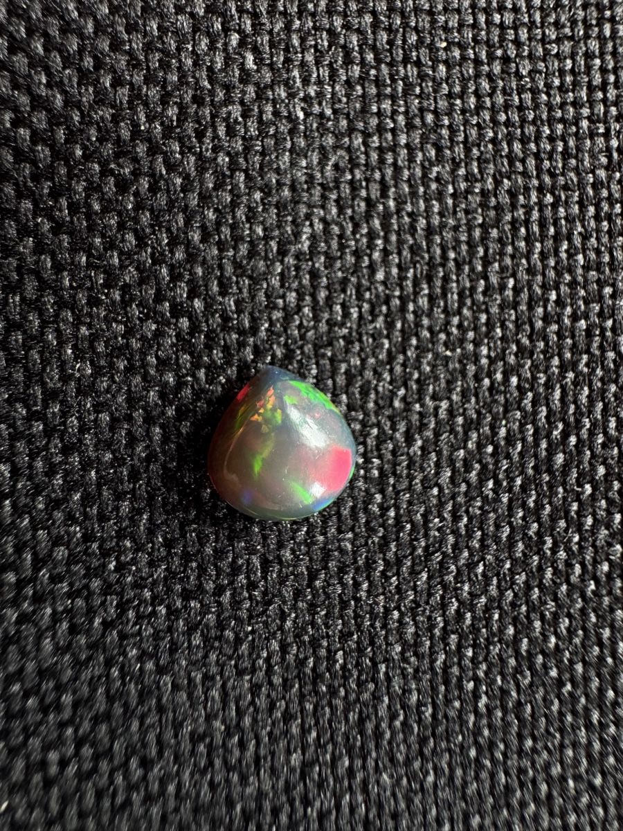 Pierres précieuses: Black Opal 0.95 ct – Neuf avec emballage d'origine à Wängi par Horus90 2
