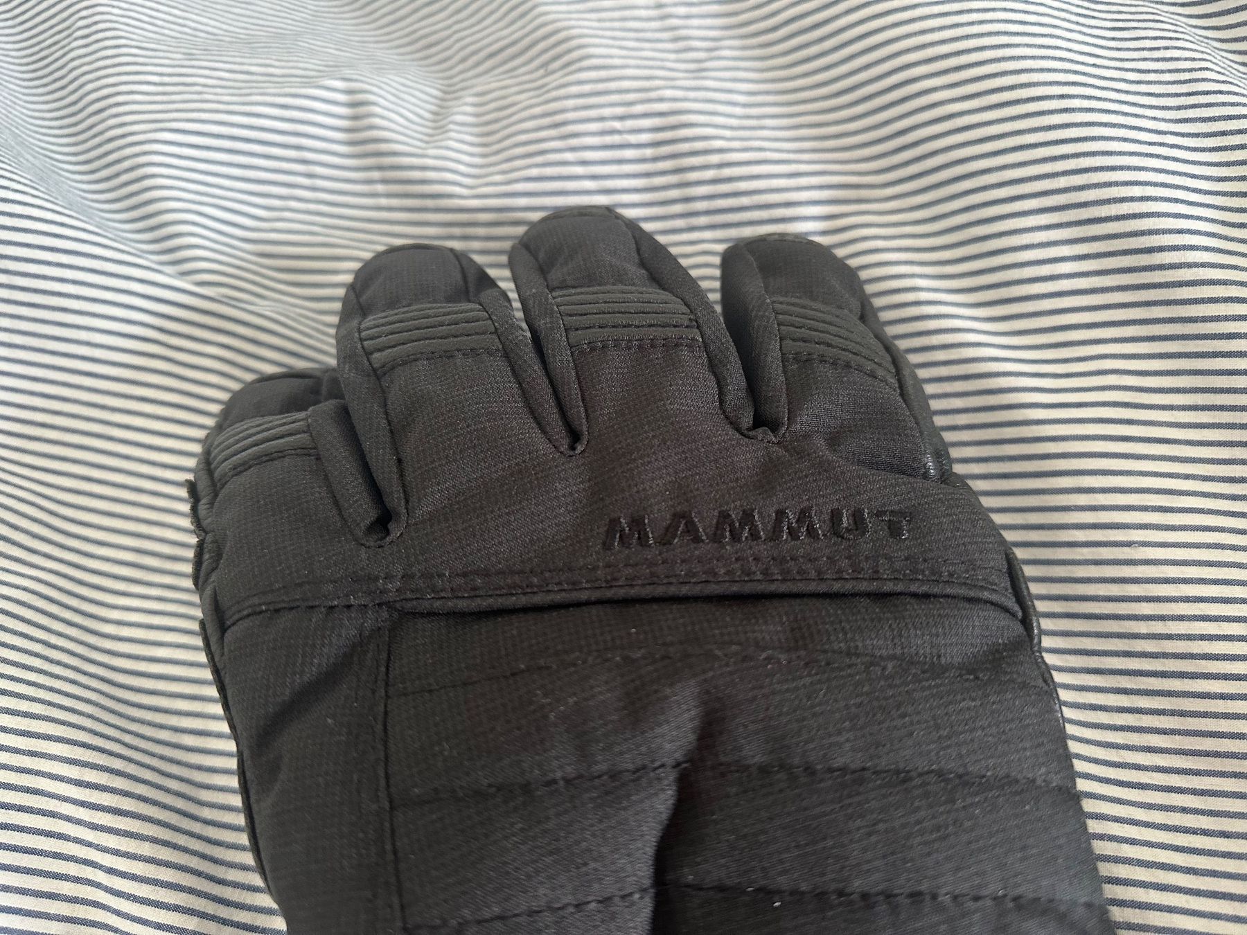 Mammut Guanti & manicotti: Mammut Skihandschuhe, Grösse L Winter – Usato da Basel venduto da olo..ir 2