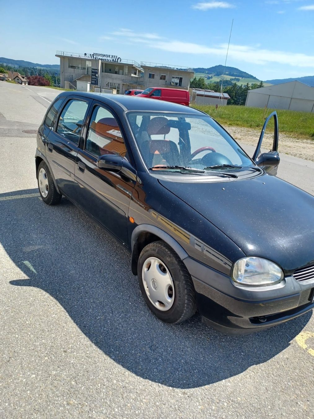 Opel Automobili: Opel Corsa B12 16v – Usato da Wallenried venduto da val_fq8q