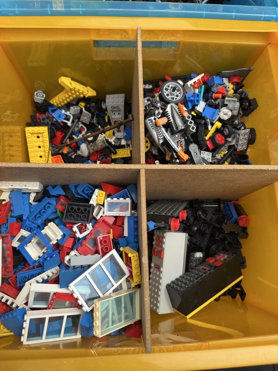 Lego Baukästen: Lego, bunt gemischt, ca. 35 kg – Gebraucht aus Schaffhausen von 1963CD 4