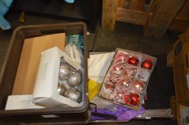 25 Kisten Weihnachts + Christbaum Schmuck, Weihnachtsdecco