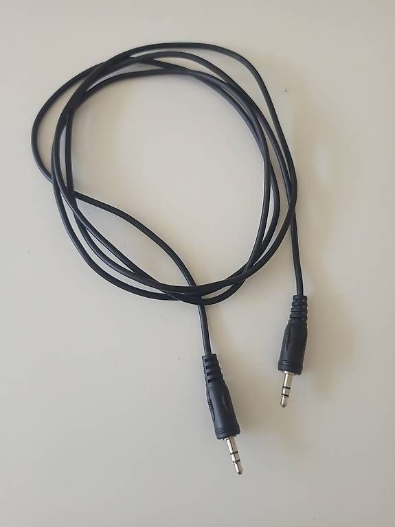 Cavi: 3.5 mm AUX-Kabel 150 cm – Usato da Altdorf UR venduto da sportlife