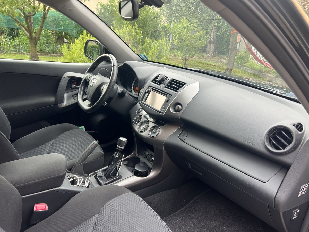Toyota Autos: Toyota RAV-4 – Gebraucht aus Balerna von Sulmo93. 4