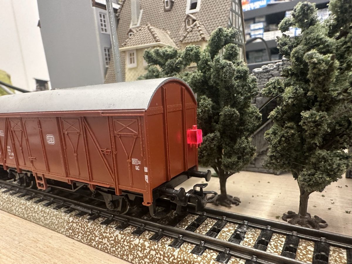 Märklin Modelleisenbahnen: Märklin Konvolut 5x Güterwagen – Gebraucht aus Lupsingen von New-Haven 1