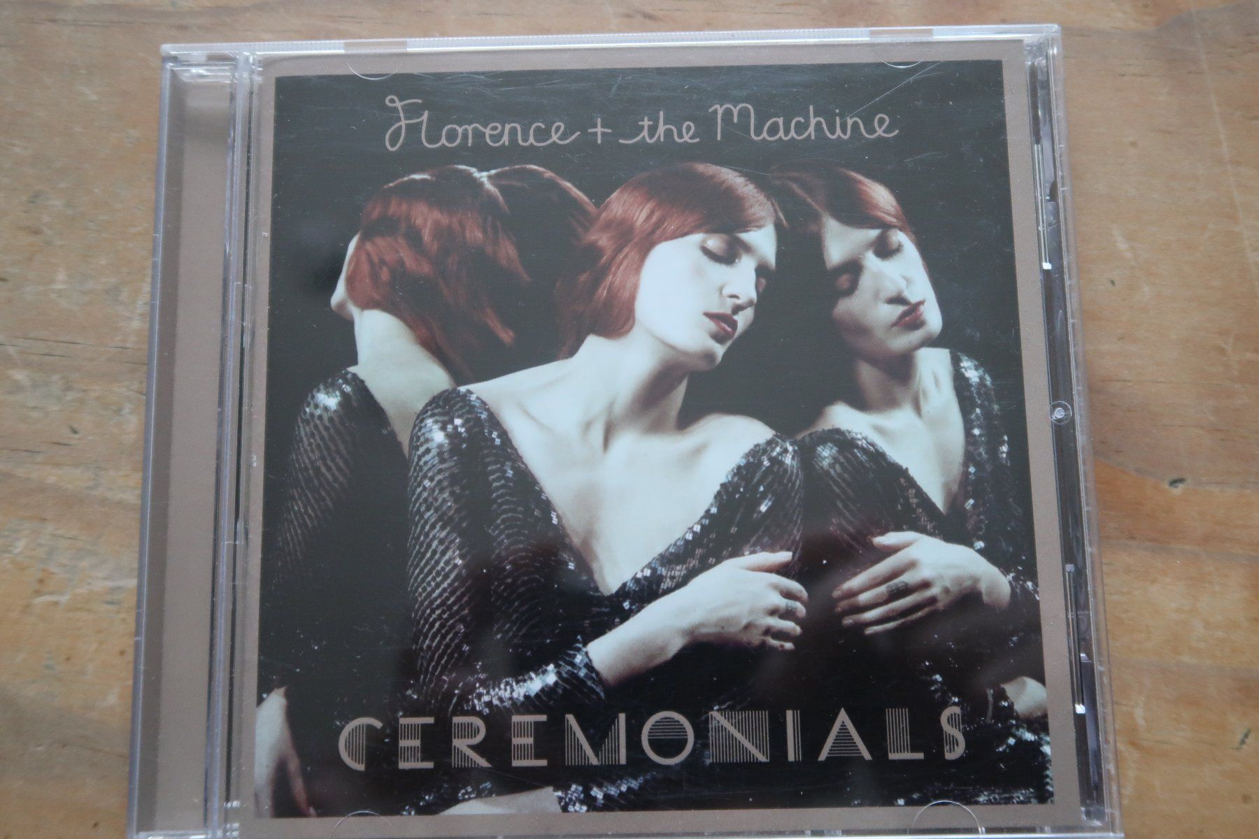 CDs: FLORENCE + THE MACHINE - CEREMONIALS - CD – Gebraucht aus Basel von Patiscat