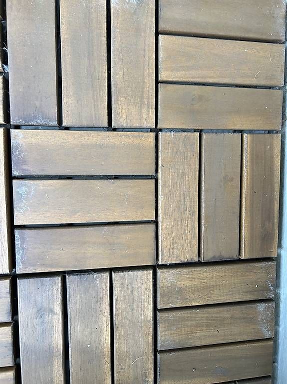 Rivestimenti per pavimenti: Ikea Runnen Balkonboden Holz – Usato da Basel venduto da fab_8wmr 3