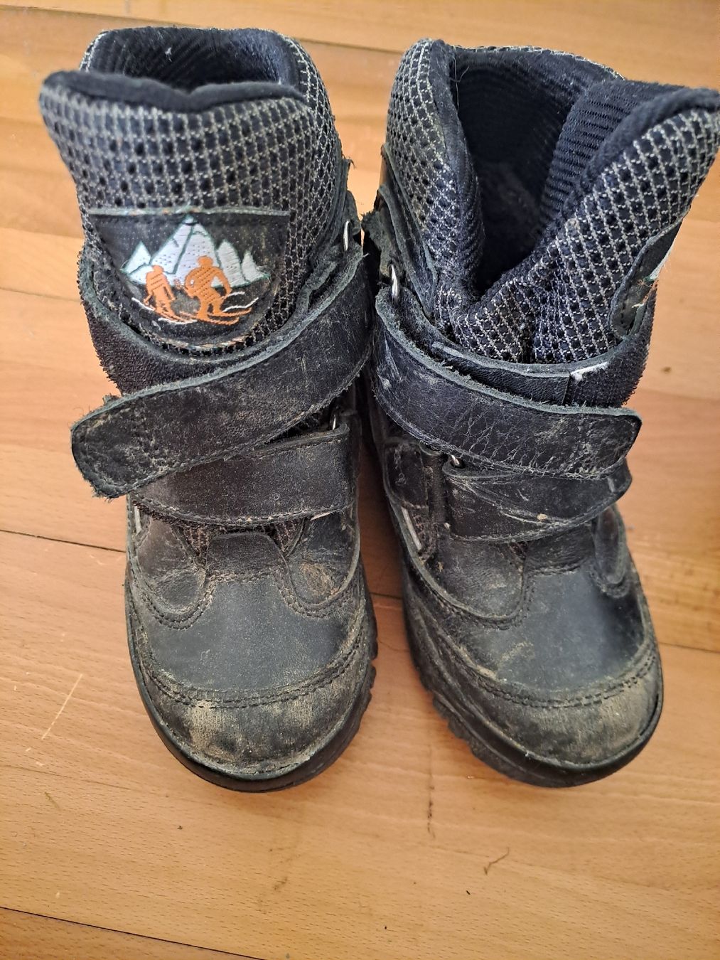 Chaussures garçon: Simpatex Bergschuhe Gr. 28 – D'occasion à Scherz par taa_sf6g