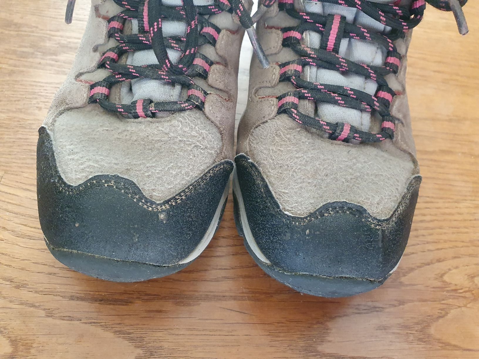 Schuhe für Mädchen: Wanderschuhe Gr. 33 – Gebraucht aus Villars-sur-Glâne von richardette 3