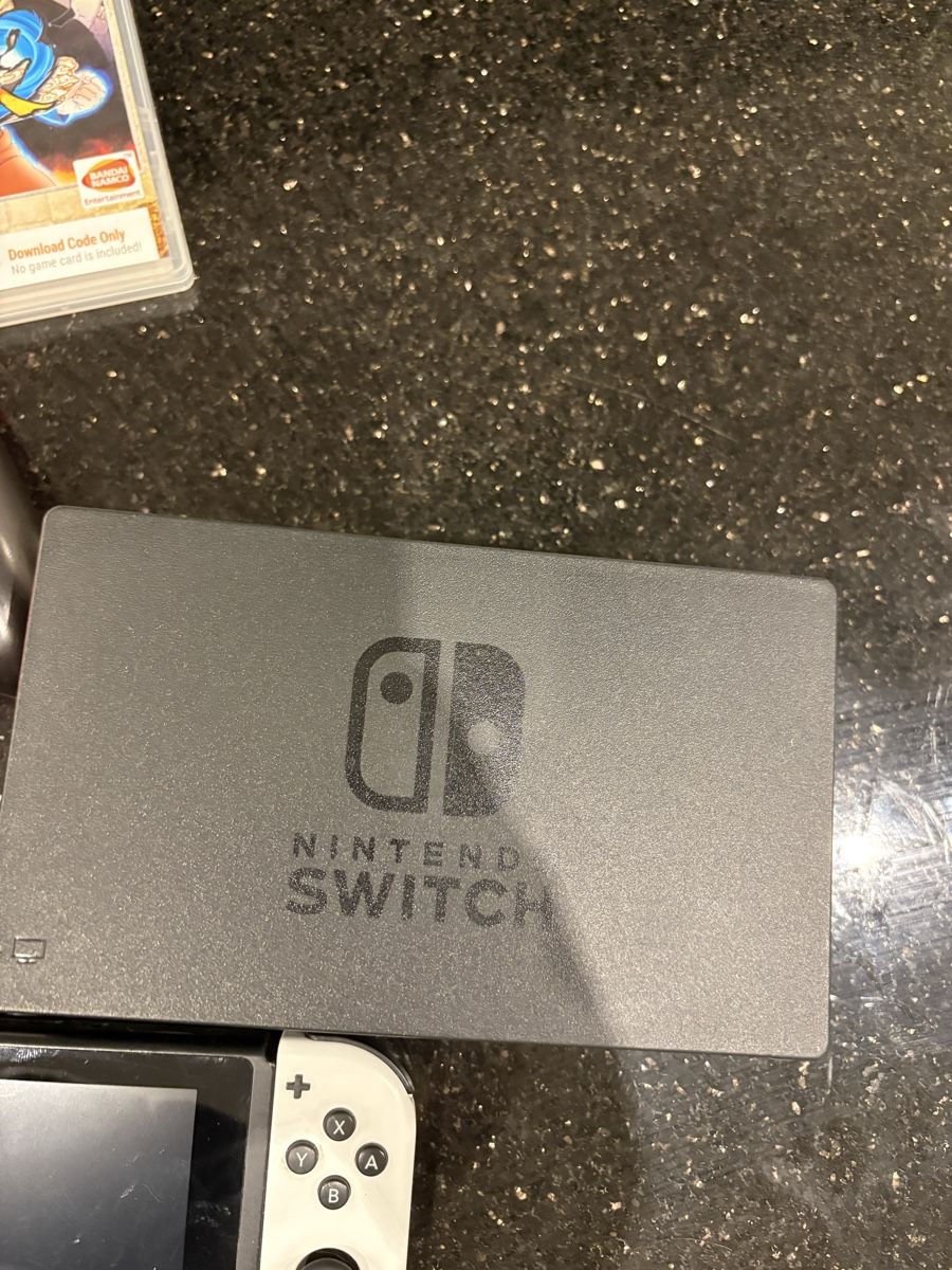 Nintendo Console: Nintendo Switch Konsole mit Spielen  – Usato da Schlieren venduto da ber_nqj2 6