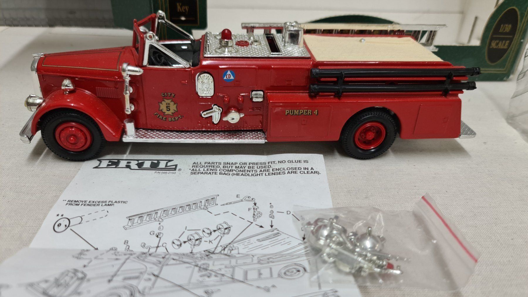 Modellini d'auto: Feuerwehrfahrzeug Modell – Nuovo (secondo la descrizione) da Sins venduto da sagitarius58 5