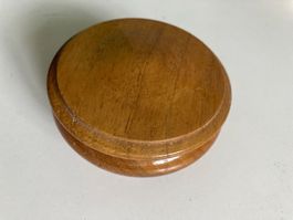 Schöne Holz - Dose mit Deckel