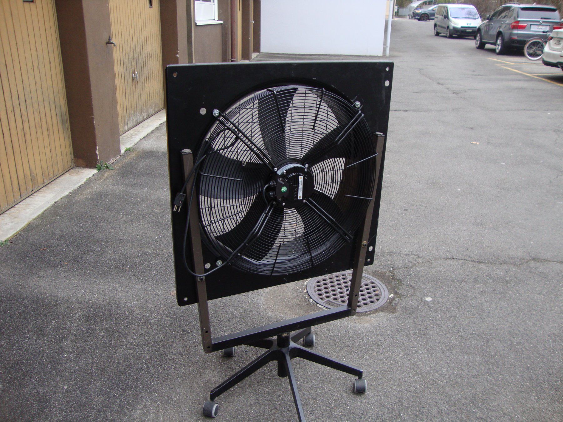 Ventilatoren: Ventilator – Gebraucht aus Thun von Velo-7