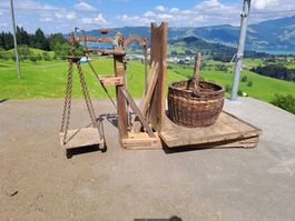 Antike Waage mit Gewichten, Dekorationsobjekt
