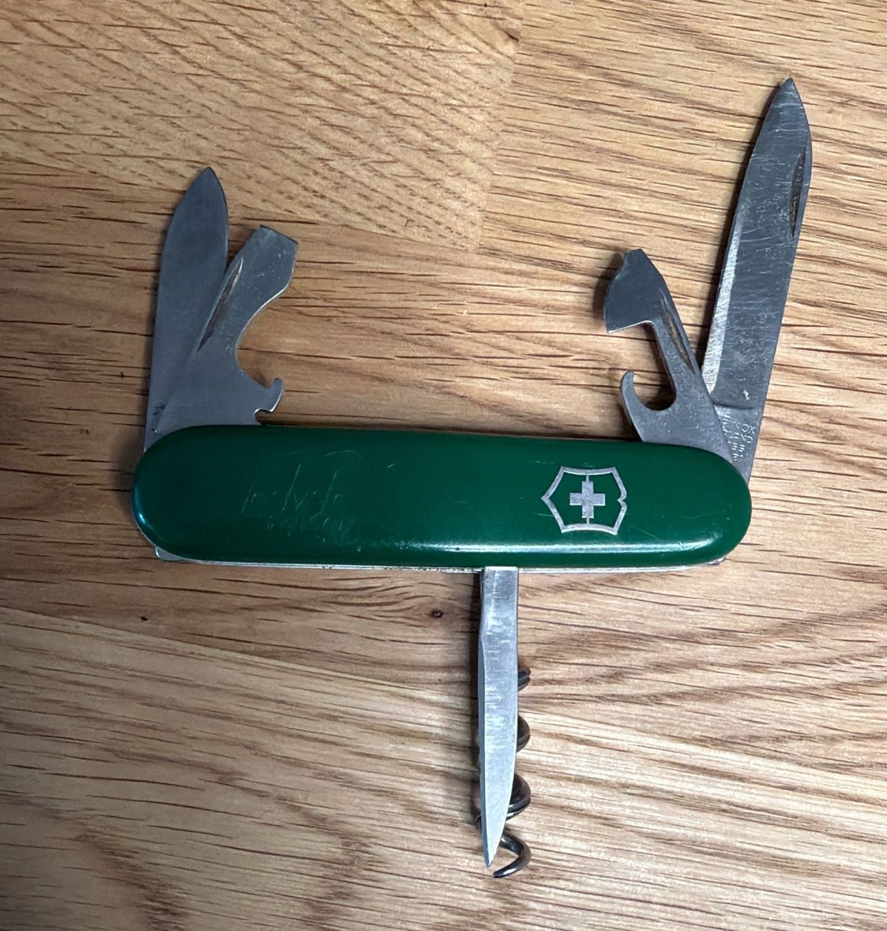 Victorinox Coltelli tascabile: MEYER FUTTER VICTORINOX TASCHENMESSER – Usato da Zürich venduto da Frei-Occasionen